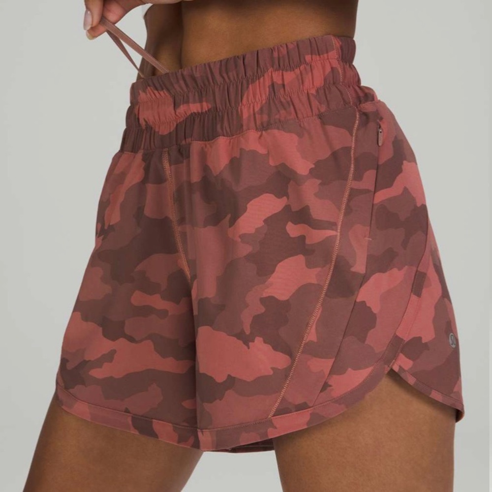 lululemon Track That Mid-rise Short 5” Lined in rose camo print. Brand new.